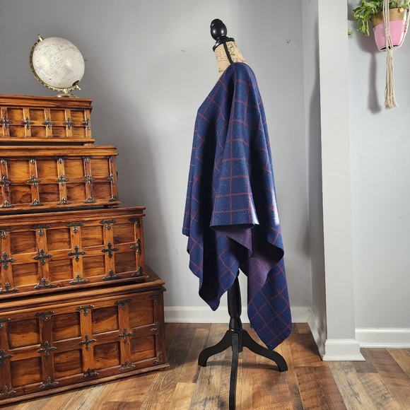 *Flawed Charter Club Open-Front Plaid Wrap - Picture 3 of 7